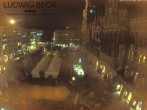Archiv Foto Webcam am Marienplatz München 19:00