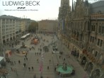 Archived image Webcam at the Marienplatz, Munich 11:00