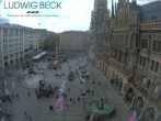 Archived image Webcam at the Marienplatz, Munich 13:00