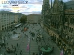 Archived image Webcam at the Marienplatz, Munich 15:00