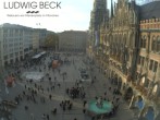 Archiv Foto Webcam am Marienplatz München 13:00
