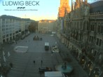 Archived image Webcam at the Marienplatz, Munich 06:00