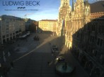 Archived image Webcam at the Marienplatz, Munich 07:00