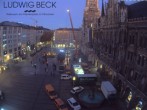 Archived image Webcam at the Marienplatz, Munich 05:00