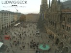 Archived image Webcam at the Marienplatz, Munich 11:00