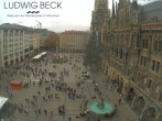 Archived image Webcam at the Marienplatz, Munich 12:00