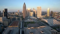 Archiv Foto Webcam Blick von Frankfurter Messe auf die Skyline 19:00