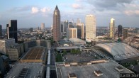 Archiv Foto Webcam Blick von Frankfurter Messe auf die Skyline 19:00
