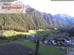 Archived image Webcam Martelltal (Hotel Bergfrieden) 14:00