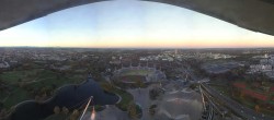 Archiv Foto Webcam München: Panorama Olympiastadion und Olympiapark 07:00