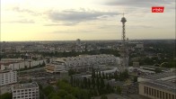 Archiv Foto Webcam Berlin: Theodor-Heuss-Platz am Funkhaus 05:00