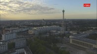 Archiv Foto Webcam Berlin: Theodor-Heuss-Platz am Funkhaus 05:00