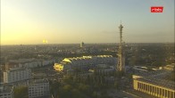 Archiv Foto Webcam Berlin: Theodor-Heuss-Platz am Funkhaus 05:00