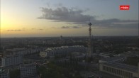 Archiv Foto Webcam Berlin: Theodor-Heuss-Platz am Funkhaus 05:00