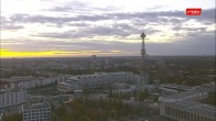 Archiv Foto Webcam Berlin: Theodor-Heuss-Platz am Funkhaus 05:00
