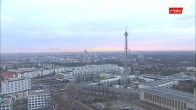 Archiv Foto Webcam Berlin: Theodor-Heuss-Platz am Funkhaus 07:00