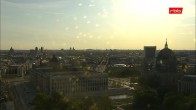 Archiv Foto Webcam Berlin: Rotes Rathaus und Berliner Dom 17:00