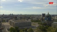 Archiv Foto Webcam Berlin: Rotes Rathaus und Berliner Dom 13:00