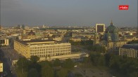 Archiv Foto Webcam Berlin: Rotes Rathaus und Berliner Dom 05:00