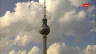 Archiv Foto Webcam Berlin: Rotes Rathaus und Berliner Dom 17:00
