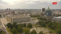 Archiv Foto Webcam Berlin: Rotes Rathaus und Berliner Dom 13:00