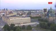 Archiv Foto Webcam Berlin: Rotes Rathaus und Berliner Dom 03:00
