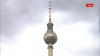 Archiv Foto Webcam Berlin: Rotes Rathaus und Berliner Dom 17:00