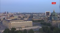 Archiv Foto Webcam Berlin: Rotes Rathaus und Berliner Dom 03:00