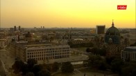 Archived image Webcam View from Rotes Rathaus, Berlin 19:00
