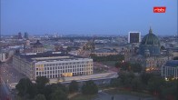 Archiv Foto Webcam Berlin: Rotes Rathaus und Berliner Dom 03:00