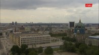 Archiv Foto Webcam Berlin: Rotes Rathaus und Berliner Dom 13:00
