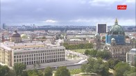 Archiv Foto Webcam Berlin: Rotes Rathaus und Berliner Dom 13:00