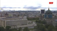 Archiv Foto Webcam Berlin: Rotes Rathaus und Berliner Dom 15:00