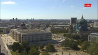 Archiv Foto Webcam Berlin: Rotes Rathaus und Berliner Dom 13:00