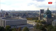 Archiv Foto Webcam Berlin: Rotes Rathaus und Berliner Dom 13:00