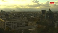Archiv Foto Webcam Berlin: Rotes Rathaus und Berliner Dom 15:00