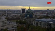 Archiv Foto Webcam Berlin: Rotes Rathaus und Berliner Dom 15:00
