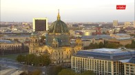 Archiv Foto Webcam Berlin: Rotes Rathaus und Berliner Dom 06:00