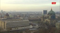 Archiv Foto Webcam Berlin: Rotes Rathaus und Berliner Dom 09:00