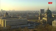 Archiv Foto Webcam Berlin: Rotes Rathaus und Berliner Dom 11:00
