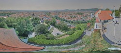 Archiv Foto Webcam Graz: Panorama vom Schlossberg 11:00