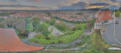 Archiv Foto Webcam Graz: Panorama vom Schlossberg 19:00