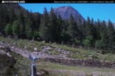 Archived image Webcam Glencoe Mountain - Base Cafe 12:00