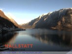 Archived image Webcam Hallstatt: Village and Lake 09:00