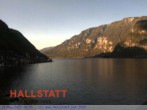 Archiv Foto Webcam Blick auf Hallstatt und den Hallstättersee 17:00
