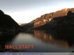 Archiv Foto Webcam Blick auf Hallstatt und den Hallstättersee 17:00