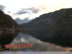 Archiv Foto Webcam Blick auf Hallstatt und den Hallstättersee 17:00