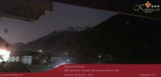 Archived image Webcam View to Neustift and Serles 23:00