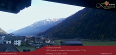 Archived image Webcam View to Neustift and Serles 09:00