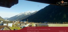 Archived image Webcam View to Neustift and Serles 11:00